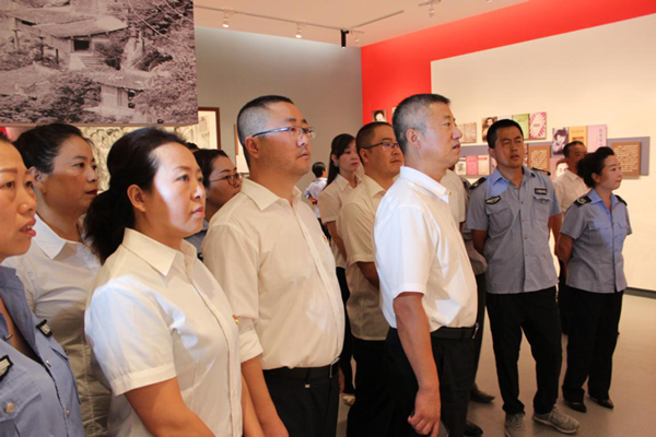 隴運集團(tuán)武都汽車站黨支部迎國慶70周年 “銘記歷史 緬懷先烈”主題活動